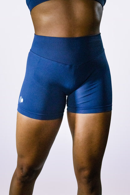 Essence Seamless Soft Contour Shorts